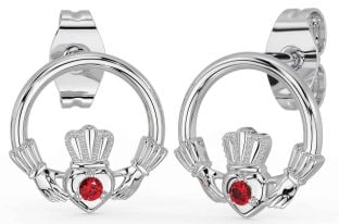 Ruby Silver Claddagh Cercei Stud