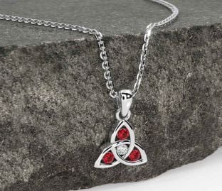 Diamant Rubin Vit Guld Keltiskt Treenighet Knut Halsband