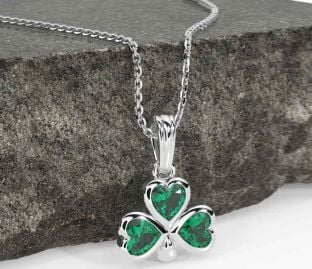 Emerald White Gold Shamrock Necklace