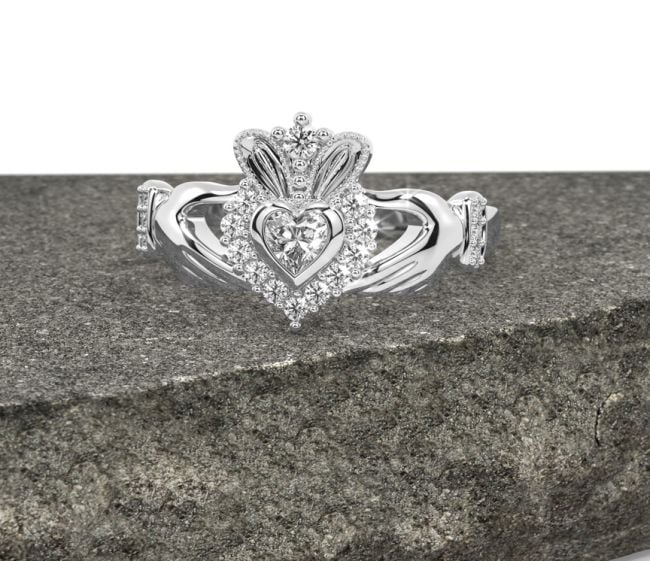 14k White Gold Solid Ladies Claddagh Ring 14k White Gold Solid Ladies Claddagh Ring