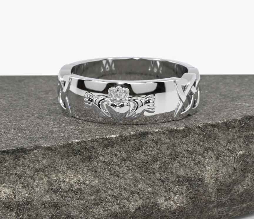 Men s White Gold Celtic Claddagh Ring